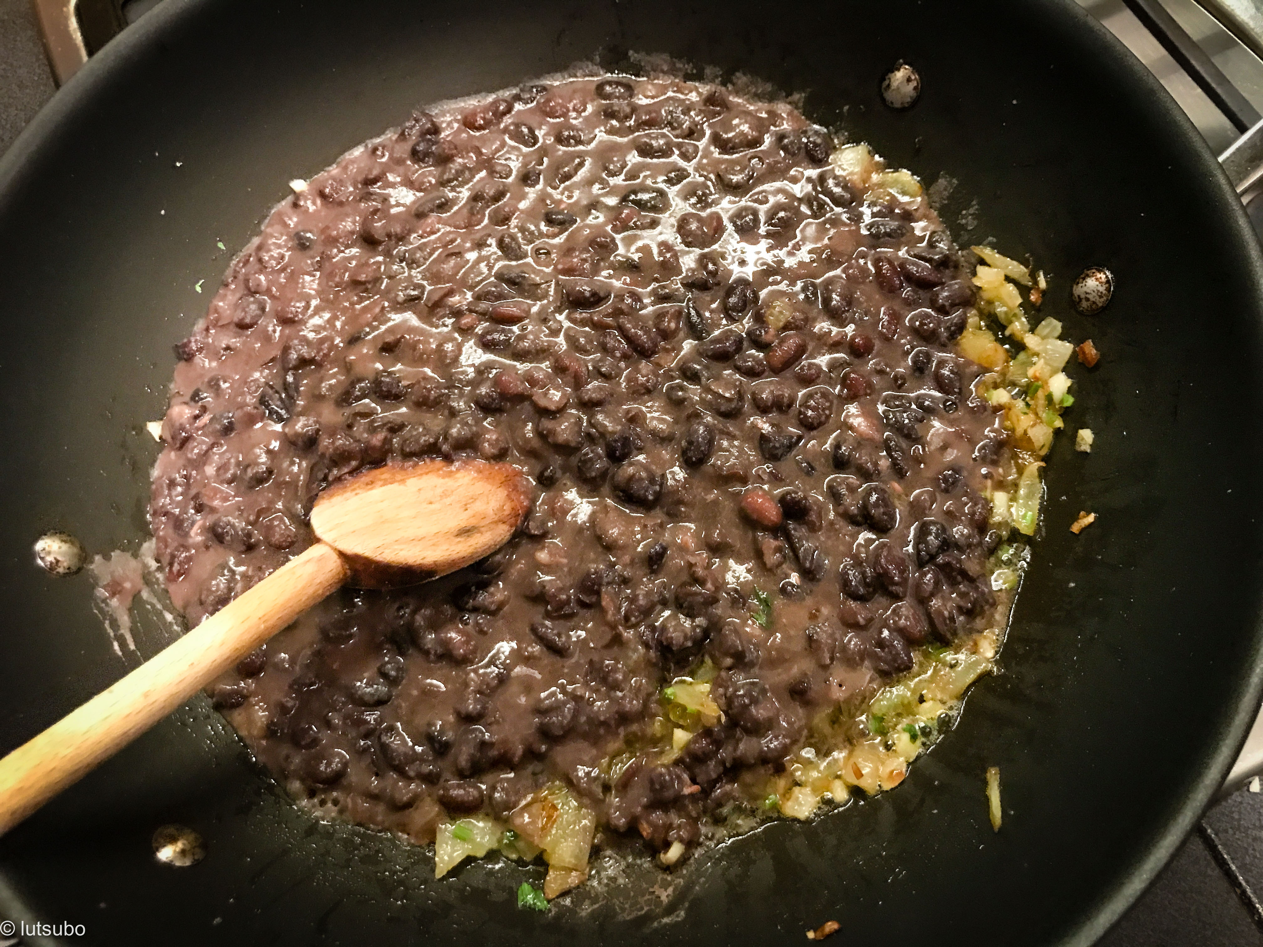 Refrits ? - Purée de haricots à la mexicaine (frijoles refritos) - Lutsubo